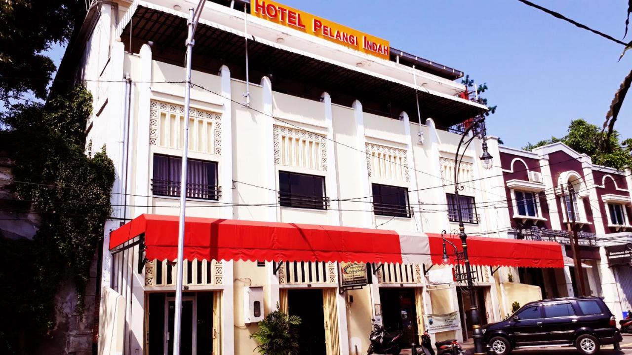 Hotel Pelangi Indah Semarang Exterior foto